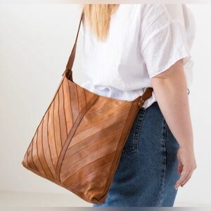 Raven & Lilly Crossbody